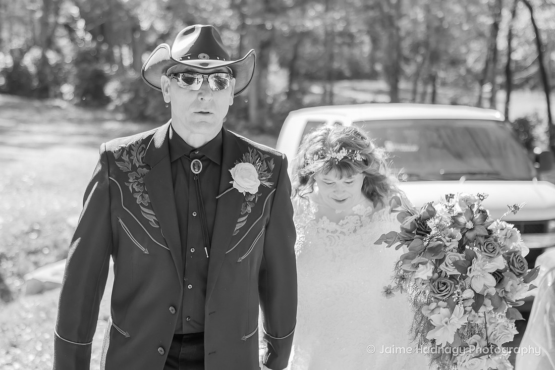 Small Outdoor Wedding at Springmaid Mountain | Asheville Photographer