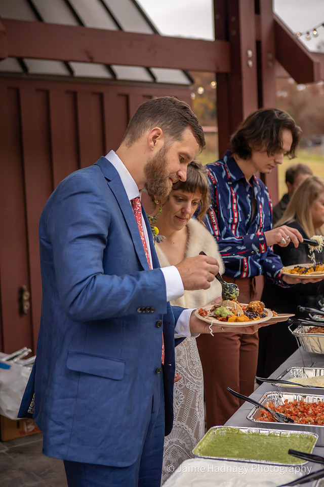 Indoor Outdoor Wedding Reception Photos at Innisfree Farm Hendersonville | Asheville Photographer