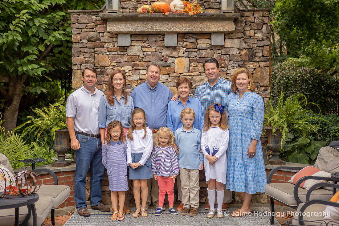 Extended Family Photoshoot with little kids | Asheville Photographer
