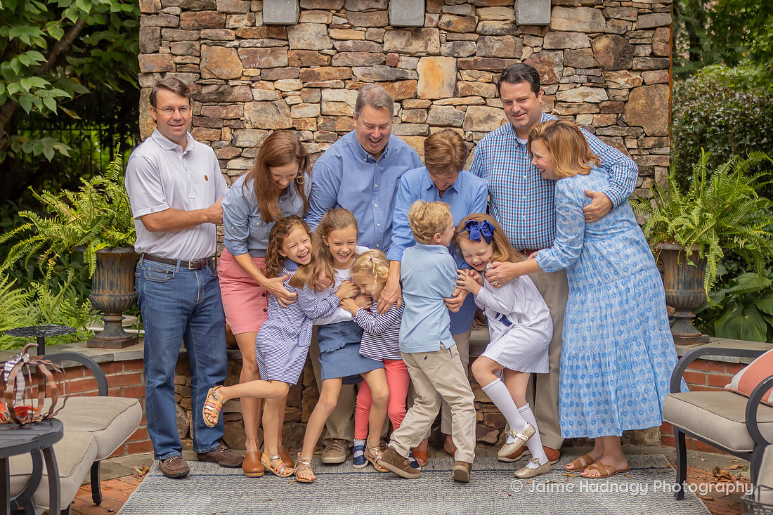 Extended Family Photoshoot with little kids | Asheville Photographer