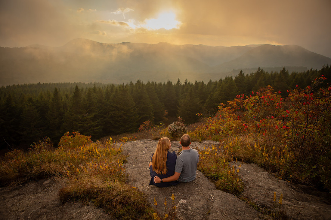 Mountain COuples Photos