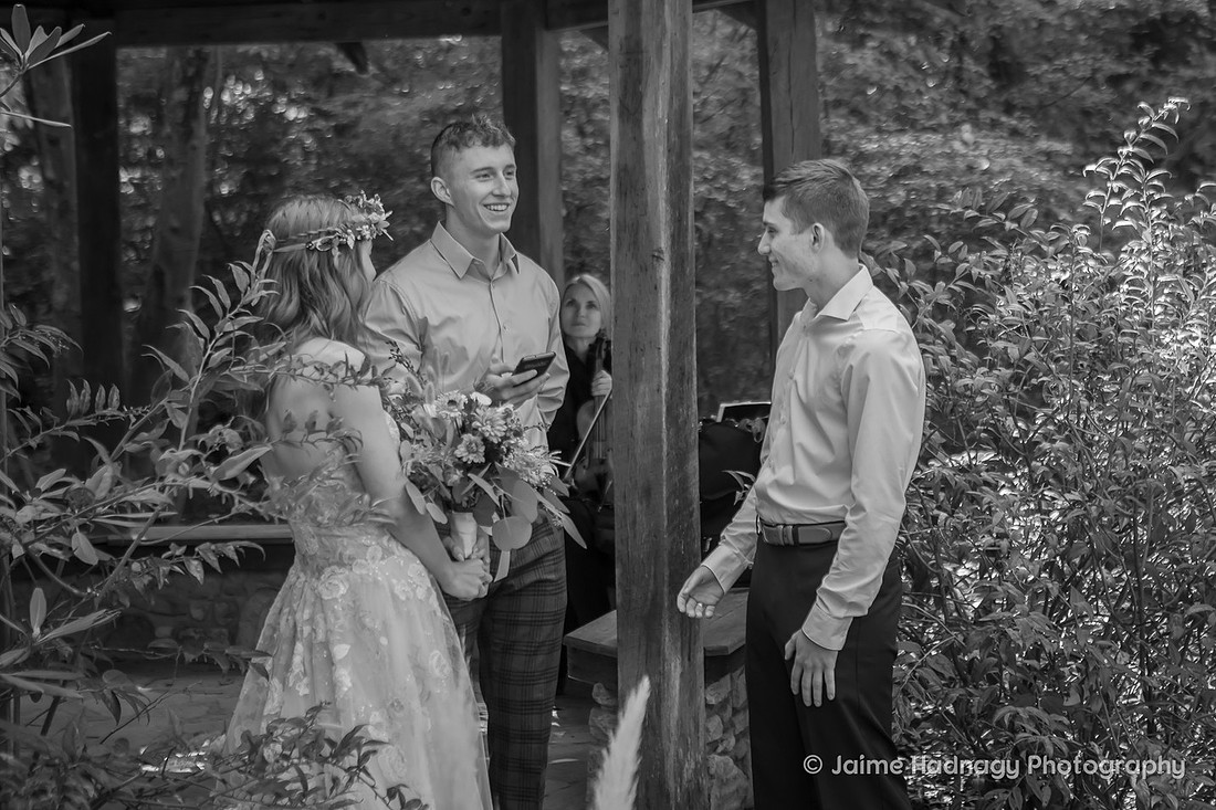 Small Family Elopement at Botanical Gardens | Asheville Wedding Photographer