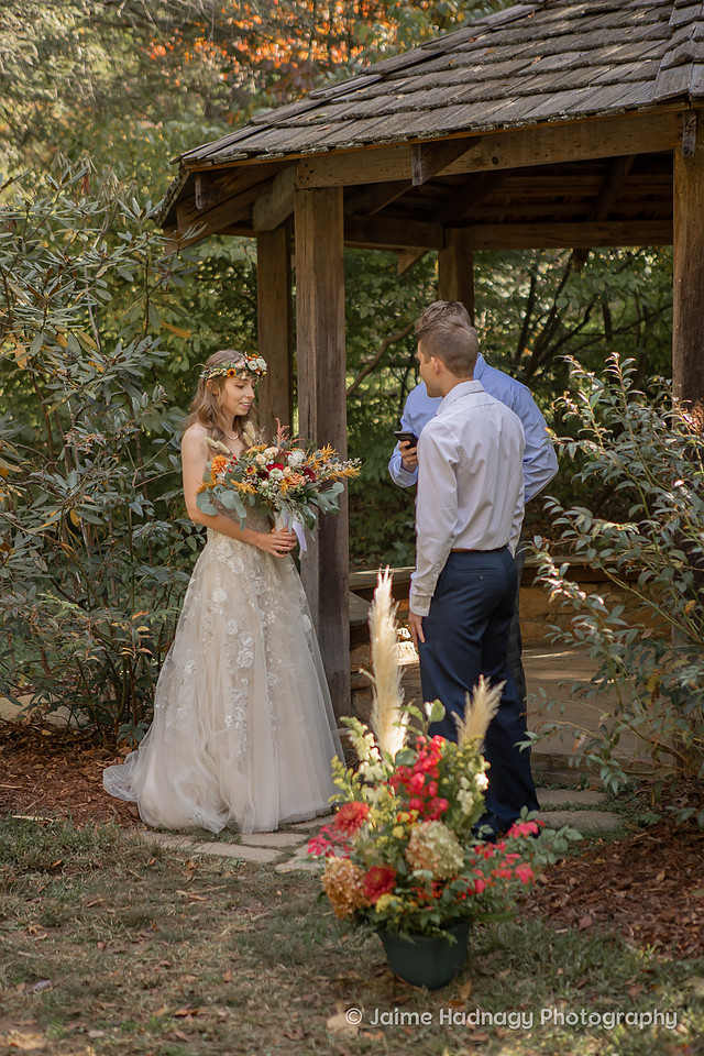 Botanical Gardens Wedding | Asheville Elopement Photographer