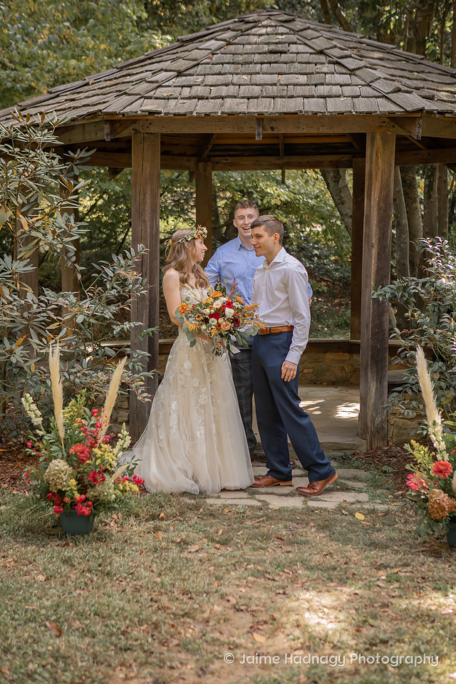 Botanical Gardens Wedding | Asheville Elopement Photographer