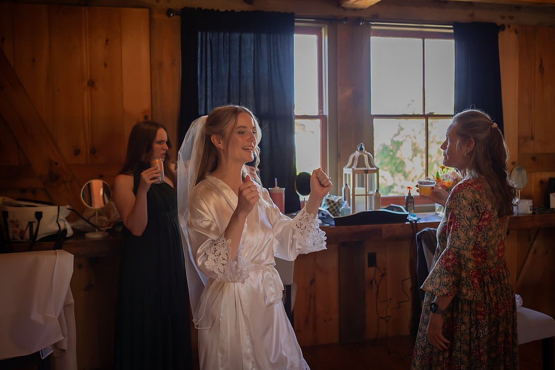 Wedding Getting Ready Photos | Asheville Photographer