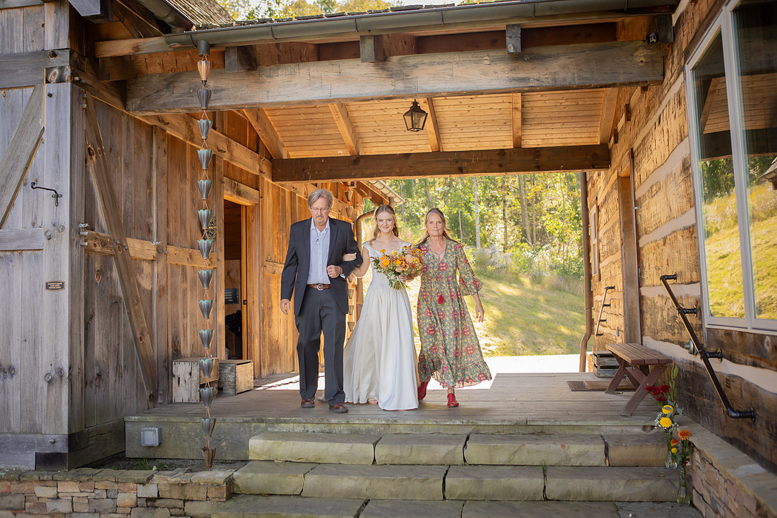 Asheville Wedding Photographer | The Heavens Venue