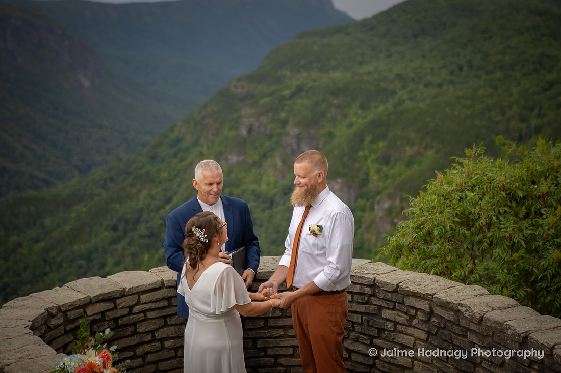 Stunning Elopement in the Mountains of Western North Carolina | Asheville Photographer