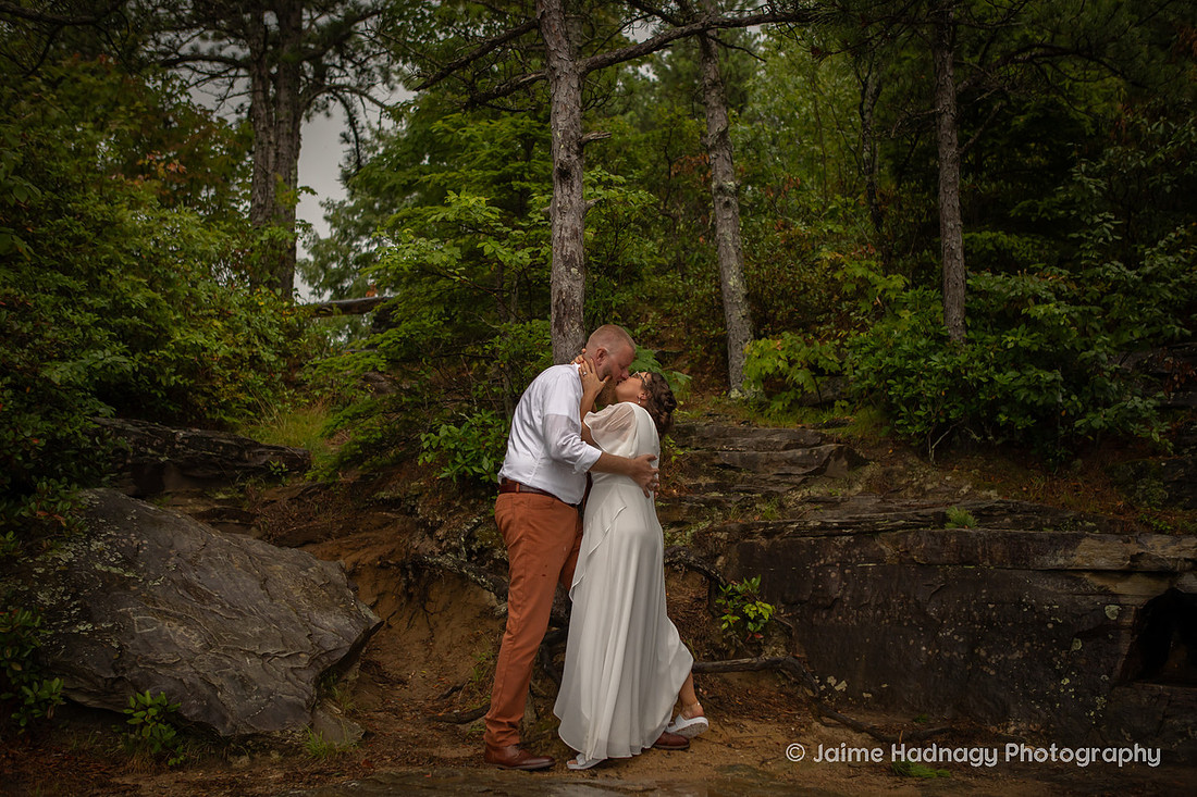 Elopement Photography in Linville NC at Wiseman's View