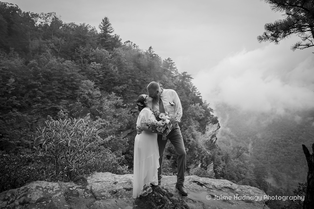 Elopement Photography in Linville NC at Wiseman's View