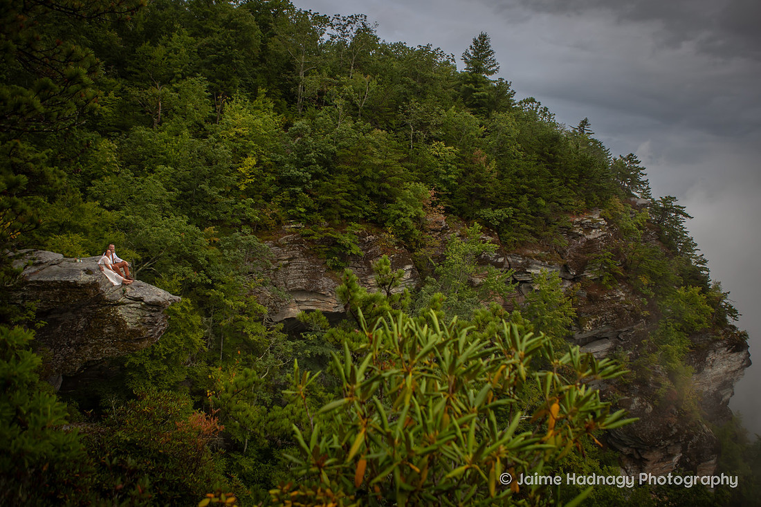 Elopement Photography in Linville NC at Wiseman's View