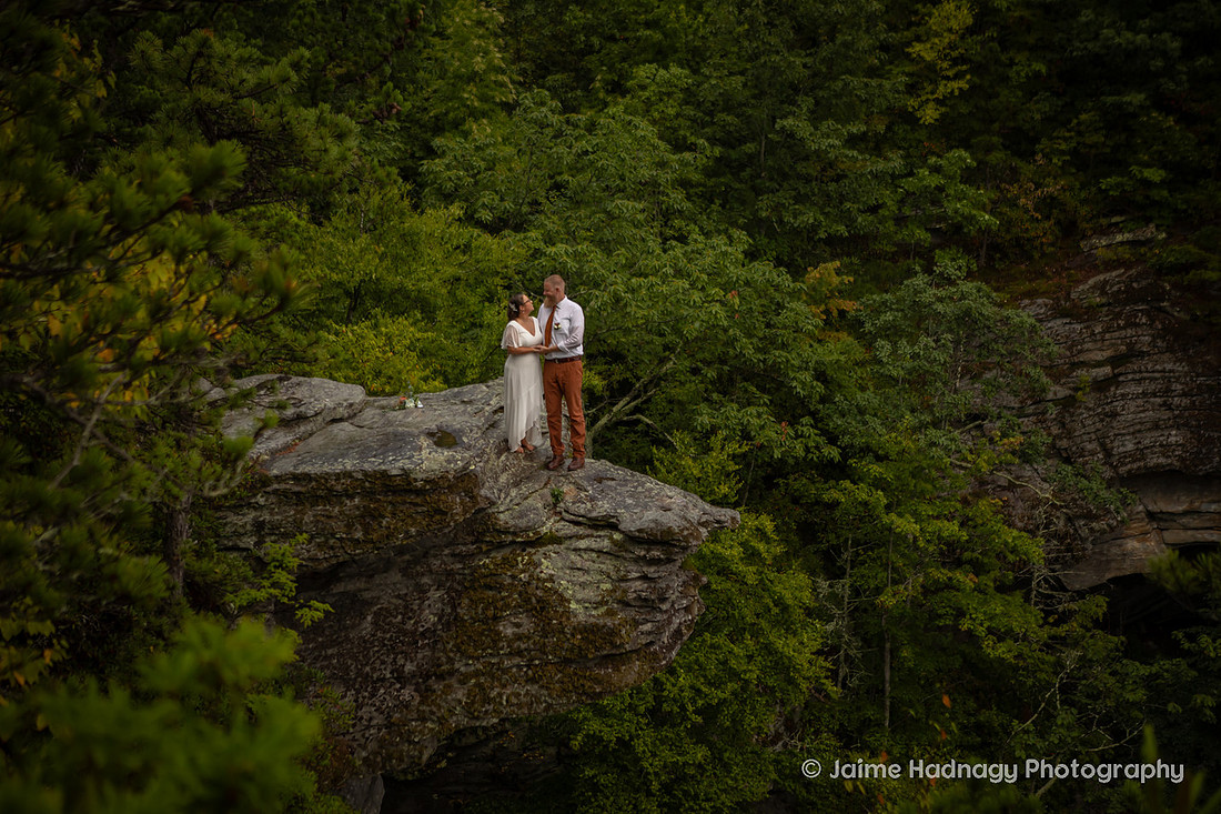 Elopement Photography in Linville NC at Wiseman's View
