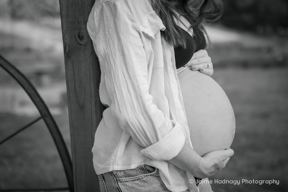 Maternity Photography Session at Flower Farm in Western North Carolina | Asheville Family Photographer
