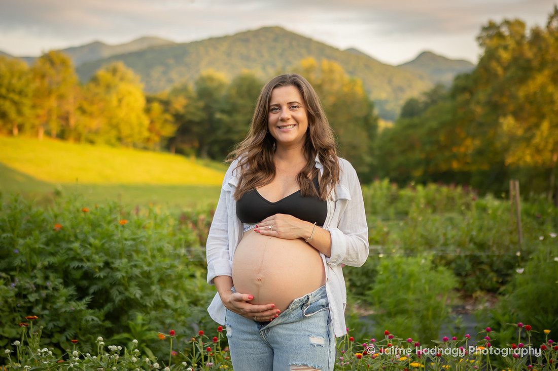 Maternity Photography Session at Flower Farm in Western North Carolina | Asheville Family Photographer