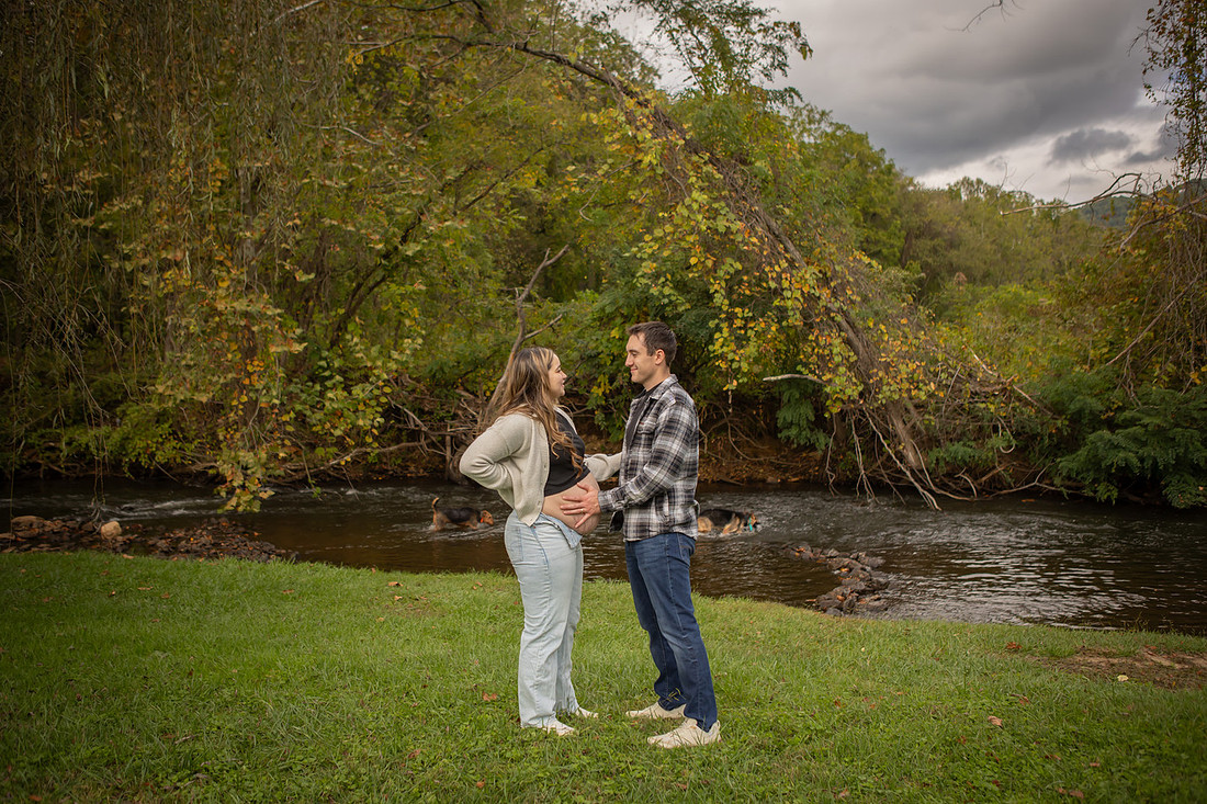 Couples Maternity Photos with Dogs | Asheville Photographer