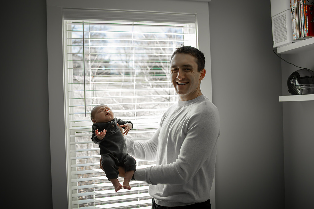 Lifestyle Newborn Photography in Home Session