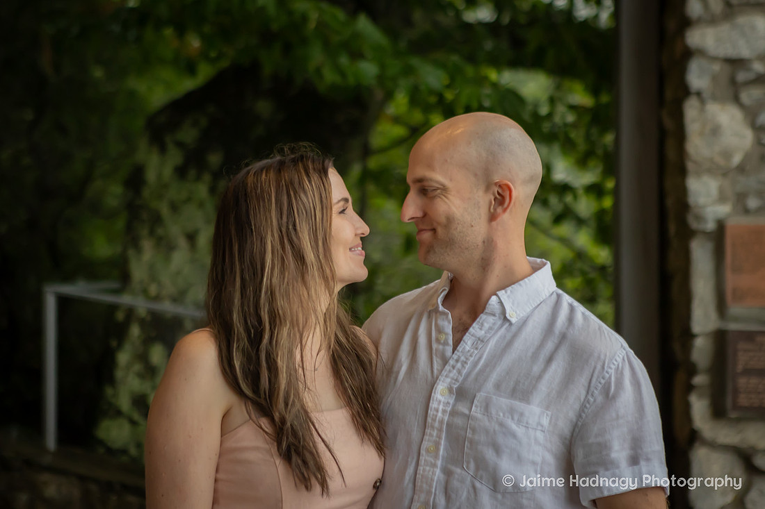 Rainy Day Wedding Photos at Pretty Place