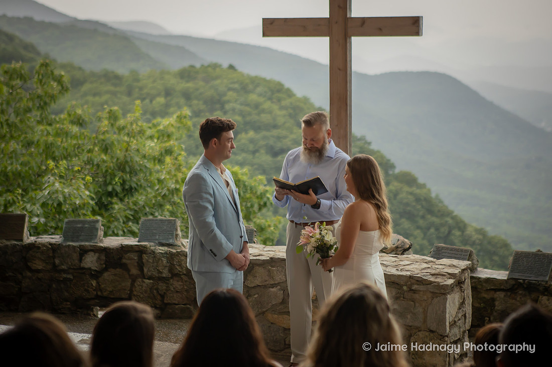 Beautiful Wedding at Pretty Place
