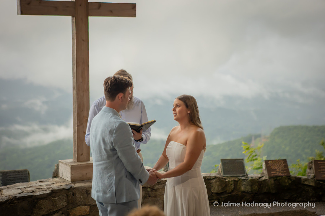 Destination Travel Wedding Photographer at Pretty Place in CLeveland SC