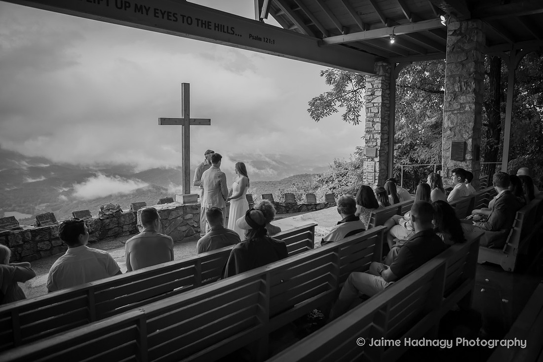 Destination Travel Wedding Photographer at Pretty Place in CLeveland SC