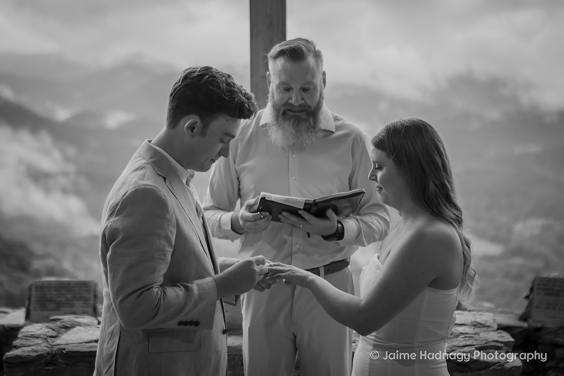Destination Travel Wedding Photographer at Pretty Place in CLeveland SC