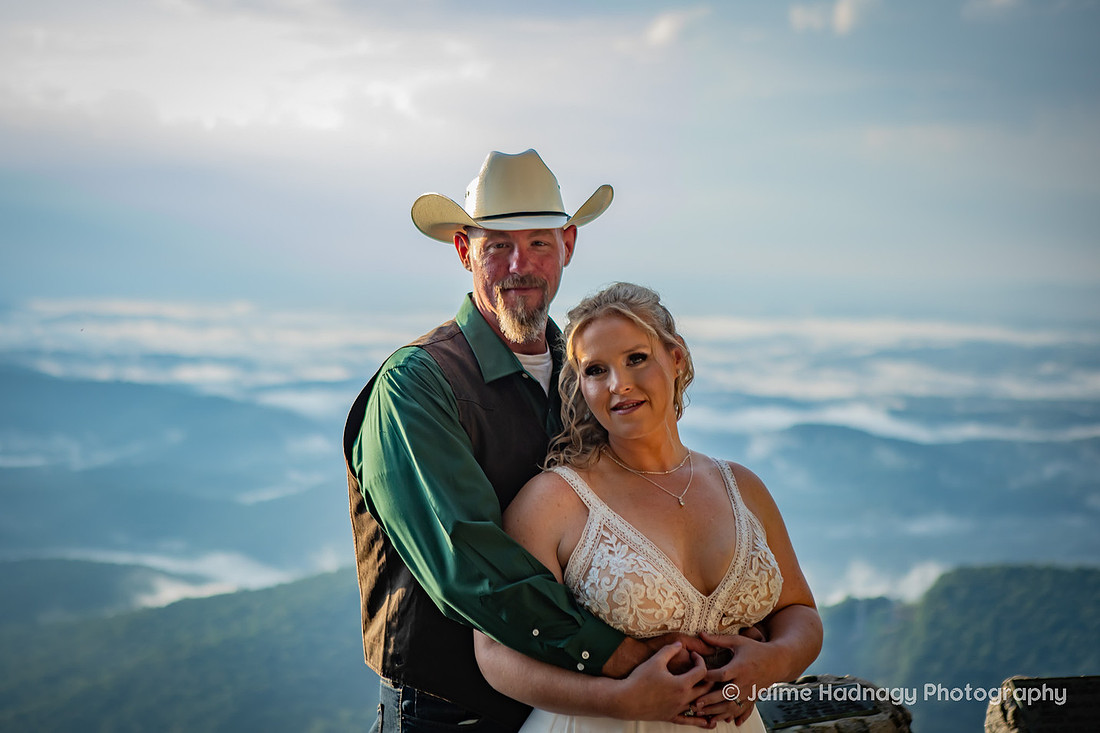 Wedding Pictures at Pretty Place | WNC Photographer and Upstate SC