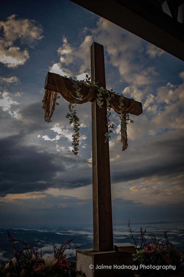 Wedding Before SUnrise at Pretty Place