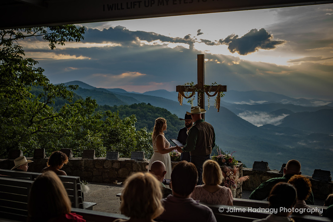 Sunrise Elopement at Pretty Place Mountain Wedding Photographer