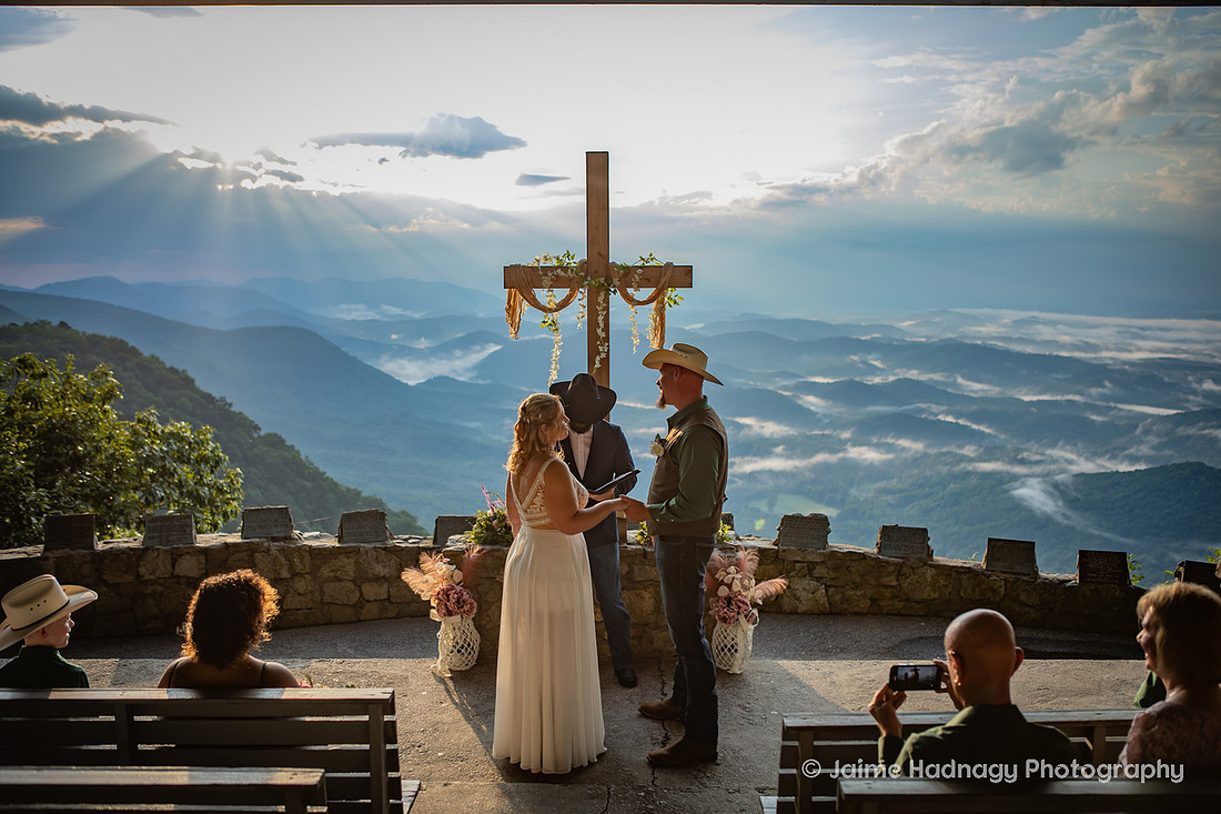 Sunrise Elopement at Pretty Place Mountain Wedding Photographer