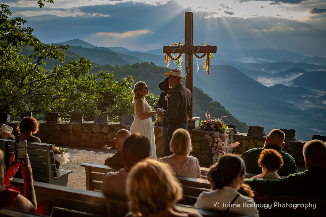 Sunrise Elopement at Pretty Place Mountain Wedding Photographer