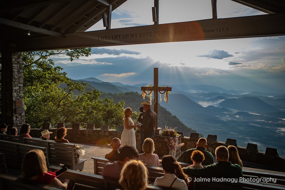 Sunrise Elopement at Pretty Place Mountain Wedding Photographer