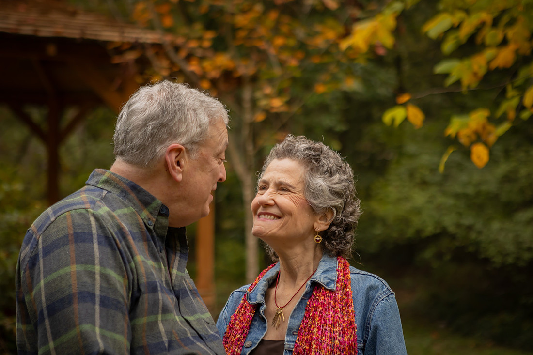 Fun Family Photos with Adult Children in Asheville Botanical Gardens
