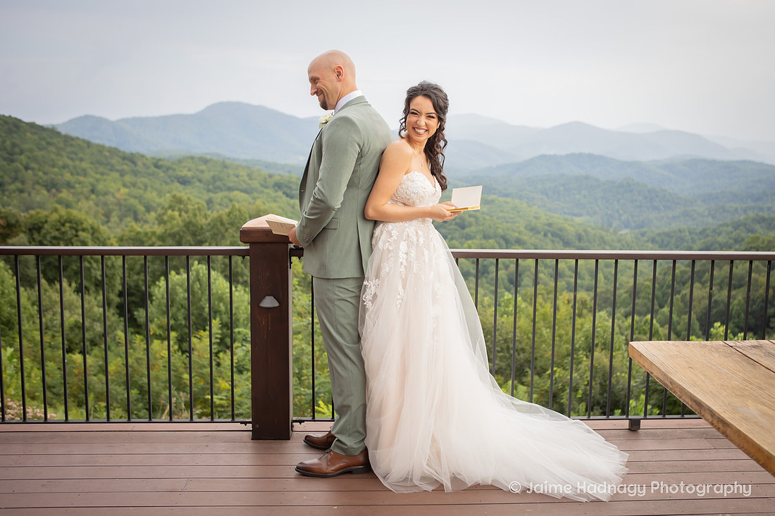 First Look and Private Vows With Bride and Groom Before Wedding