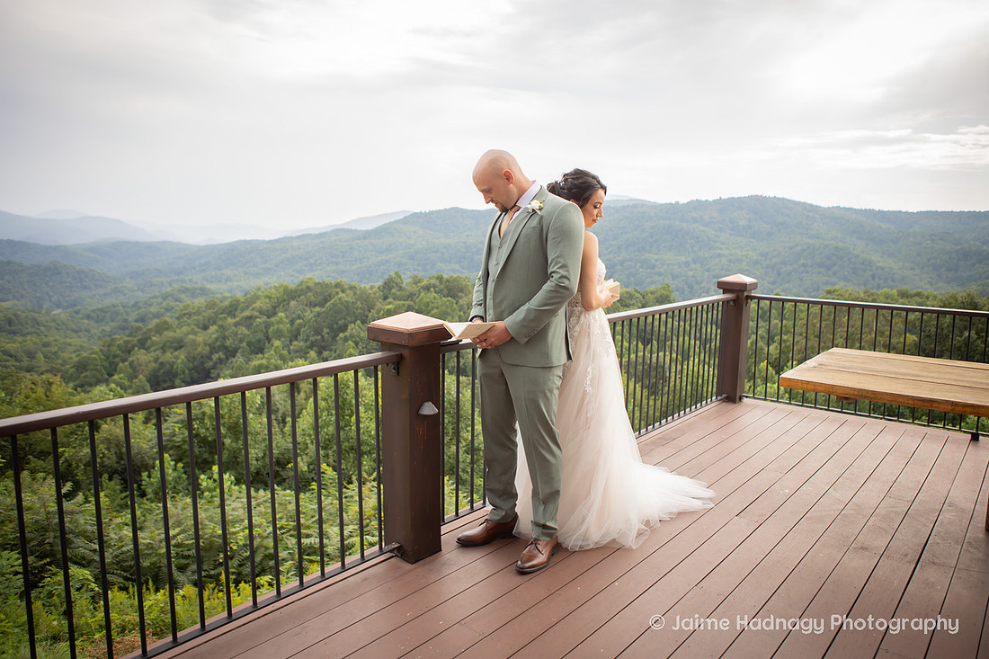 First Look and Private Vows With Bride and Groom Before Wedding