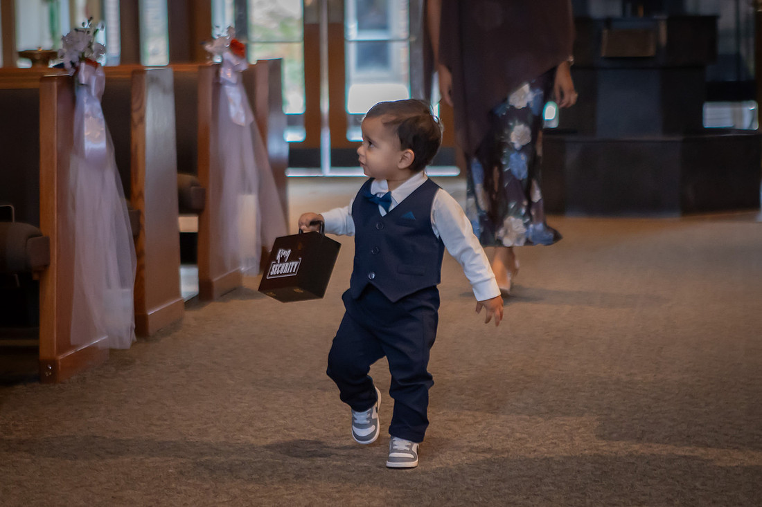Wedding Photography in Catholic Church | Greenville SC Photographer