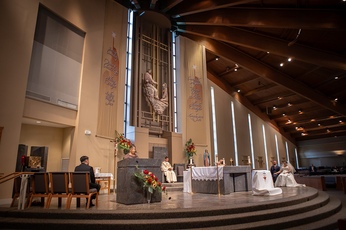 Catholic Ceremony | Greenville SC Wedding Photographer