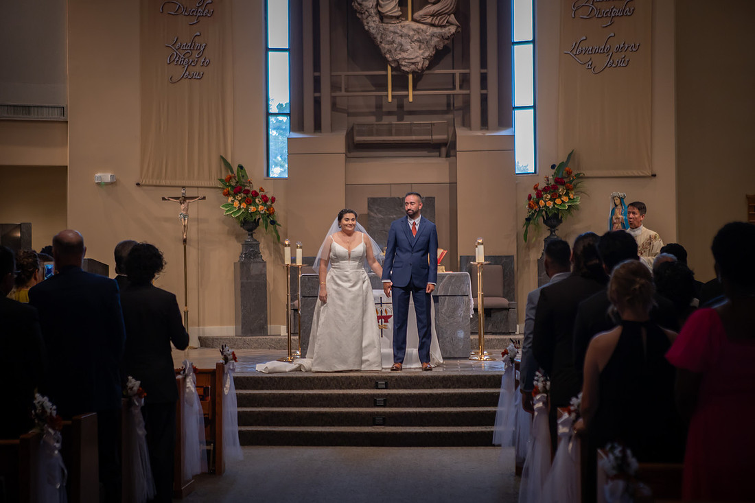 Catholic Ceremony | Greenville SC Wedding Photographer