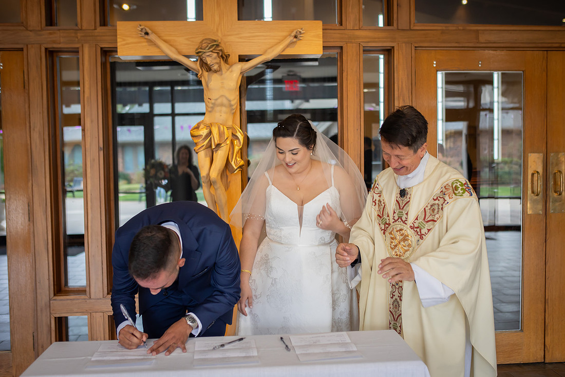 Catholic Ceremony | Greenville SC Wedding Photographer