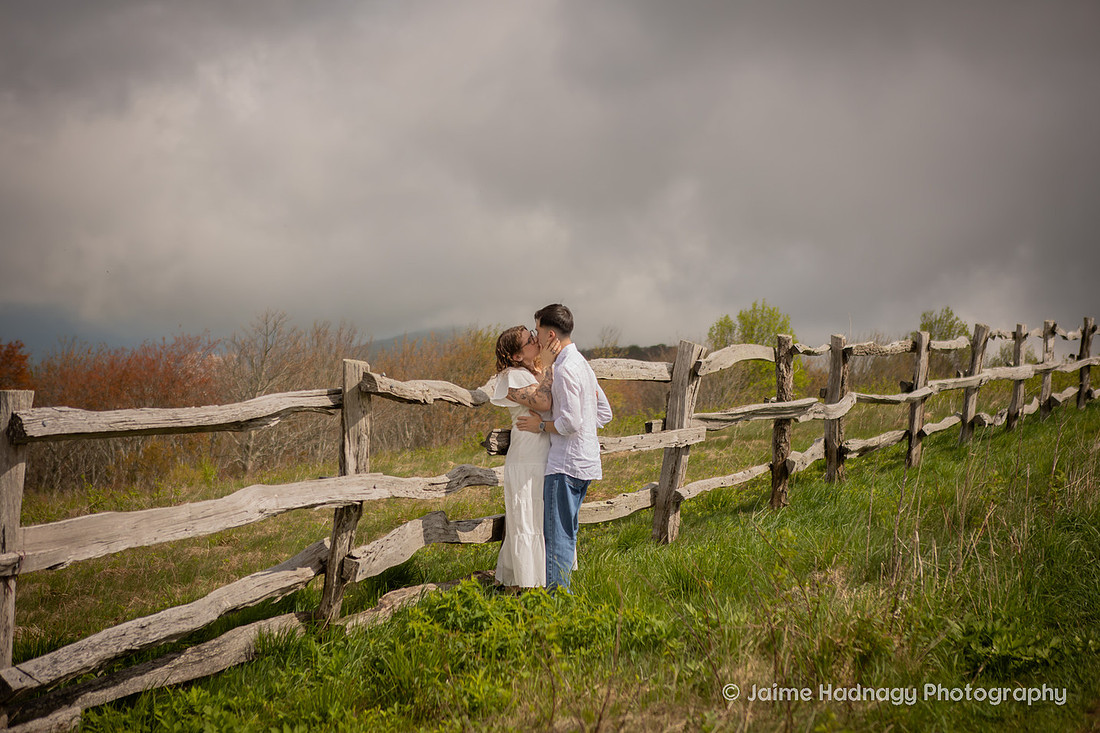 Mountain Engagement Photo Session | Western NC Photogrpaher