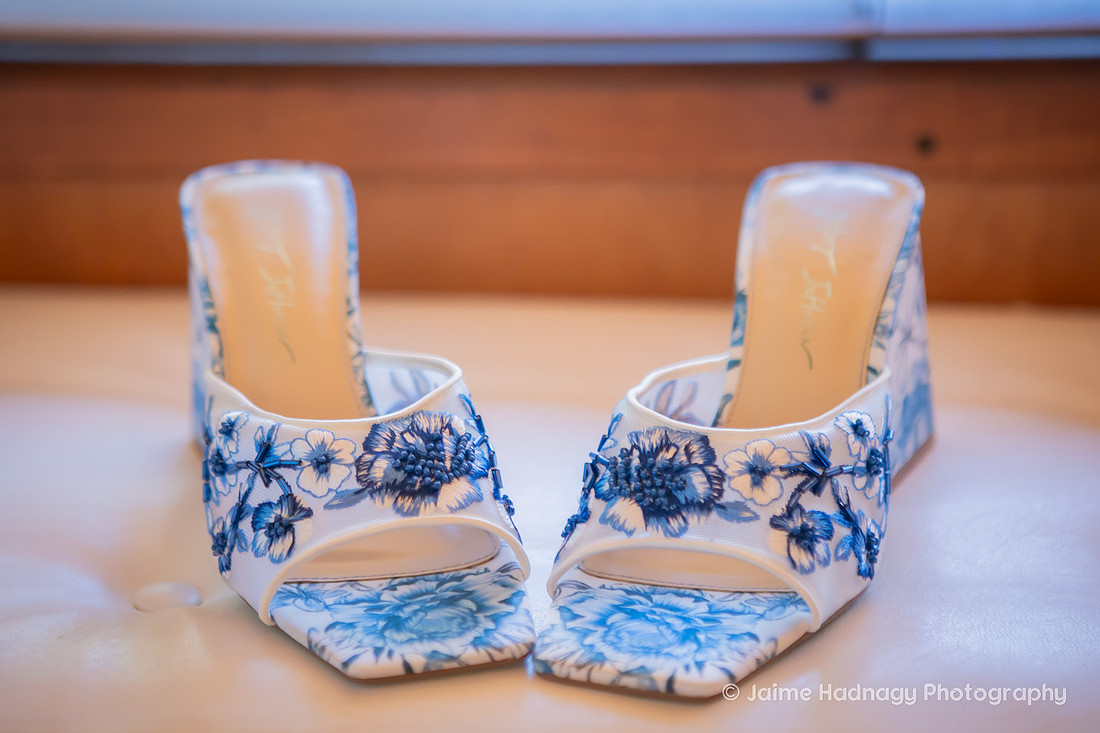 Getting Ready Wedding Photos at JuneBug Retro Resort in Asheville