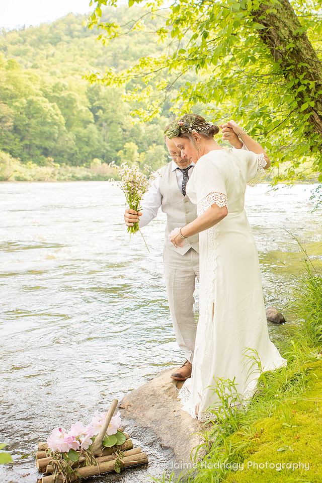 Elopement Photography by The French Broad River | Asheville Photographer