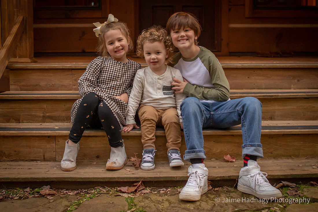 Woodsy Cabin Family Photography | Asheville Photographer
