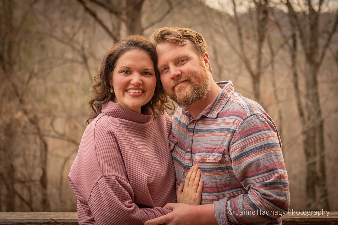 Extended Family Photo Session | Old Fort Photographer