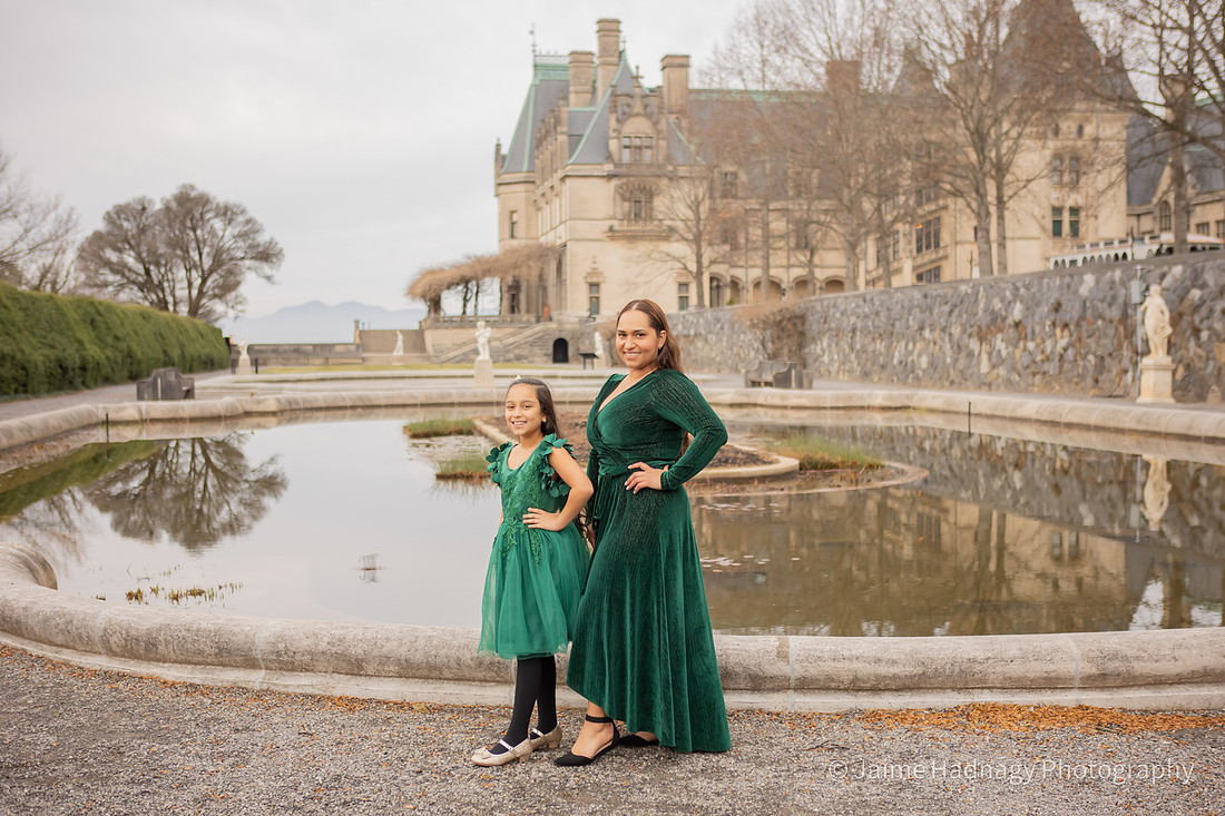 Mother Daughter Portrait at The Biltmore Estate | Asheville Family Photographer