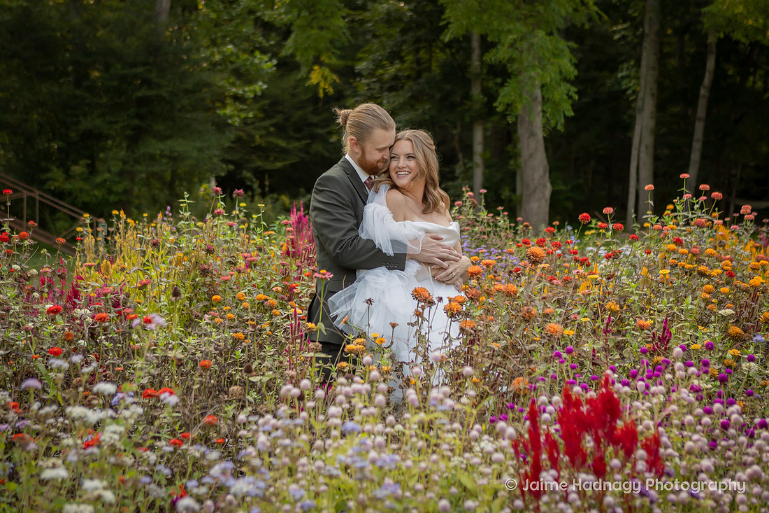 Beautiful Outdoor Wedding Photography | Asheville Photographer