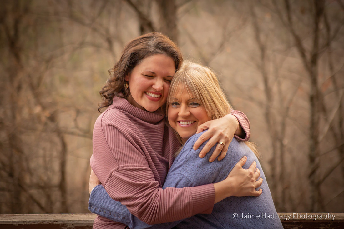 Woodsy Cabin Family Photography | Asheville Photographer