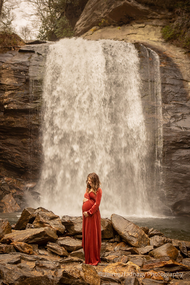 Waterfall Maternity Photo Session | Brevard Pregnancy Photographer