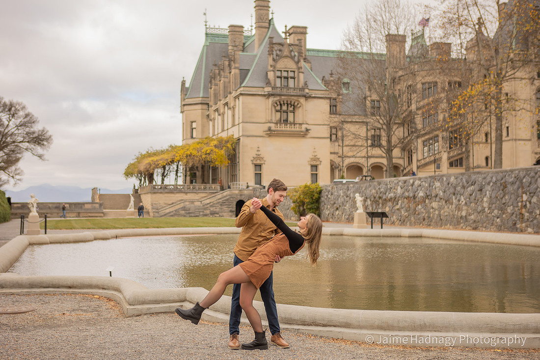 Engagement Photos at The Biltmore Estate | Asheville Photographers