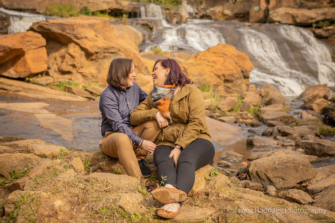Proposing to girlfriend at Falls Park Greenville