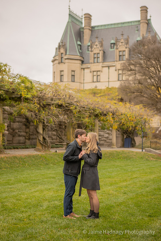 Engagement Photos at The Biltmore Estate | Asheville Photographers