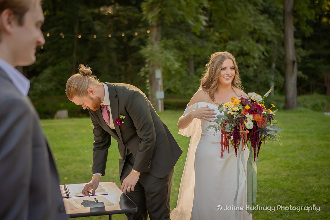 Beautiful Outdoor Wedding Photography | Asheville Photographer